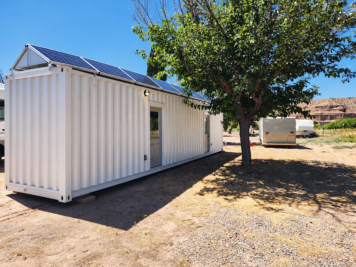 Site management, remote teams and administration, with air-conditioning and power on arrival.